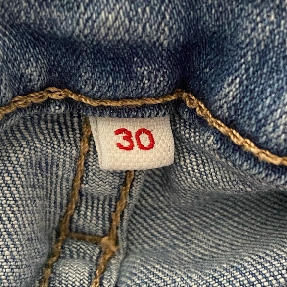 Levis Shorts Women’s Size 30 Blue Jean Distressed - Picture 9 of 13